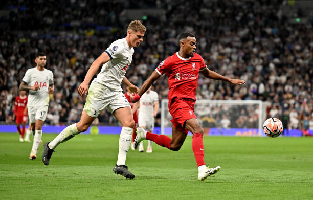 上的多面性 上的多面性